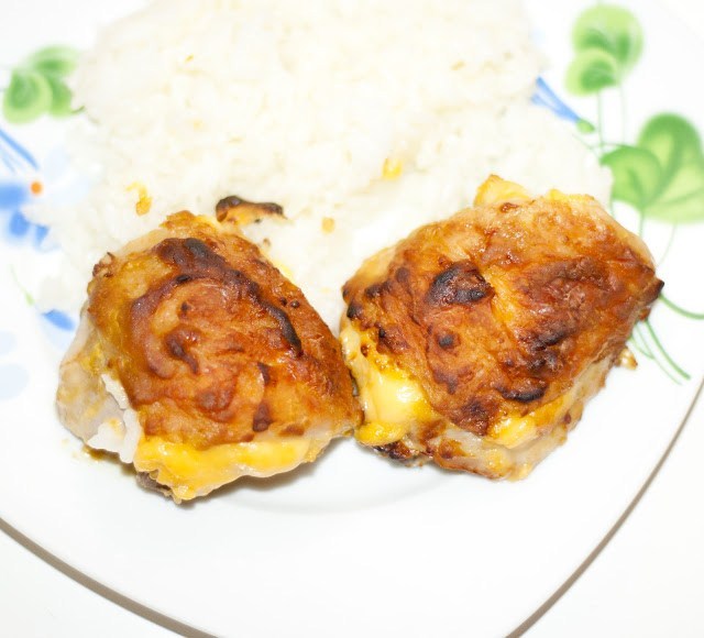 Фото рецепт Куриные бедра с сыром