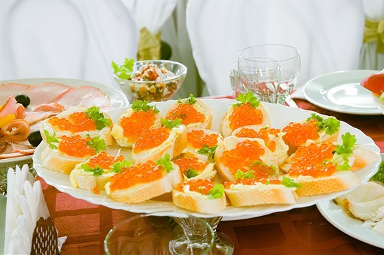 Фото рецепт Канапе с икрой