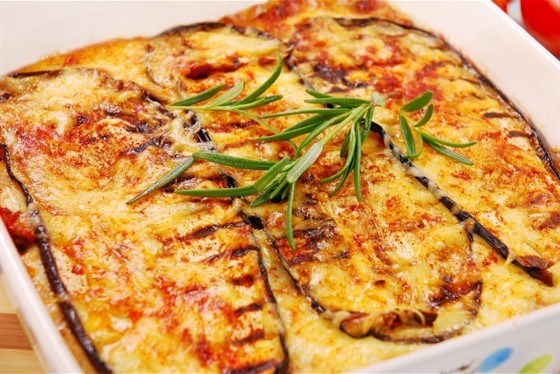 Фото рецепт Баклажаны по-пармски с моцареллой