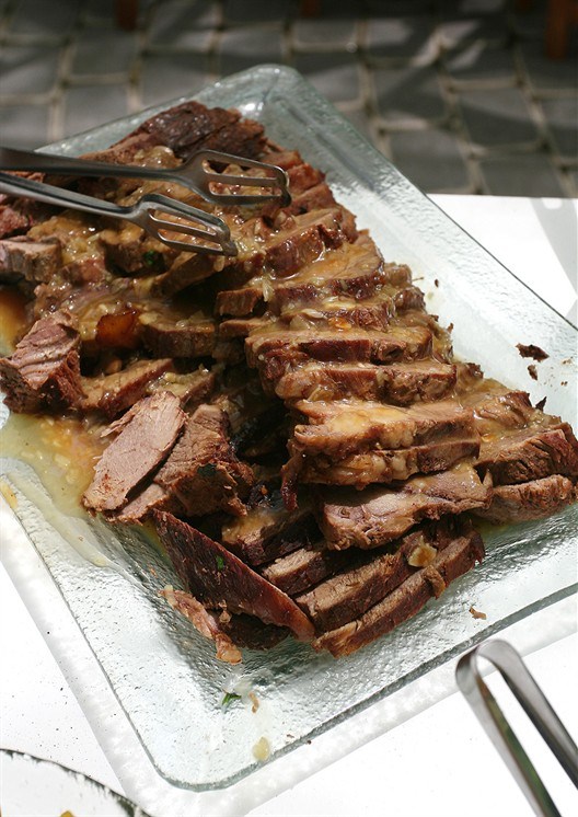 Фото рецепт Говяжьи миньоны с горчичным соусом