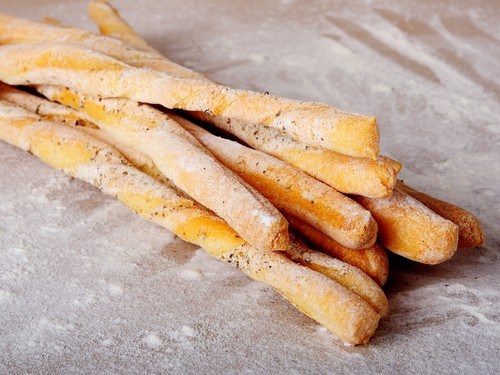 Фото рецепт Кукурузные палочки с чеддером и халапеньо