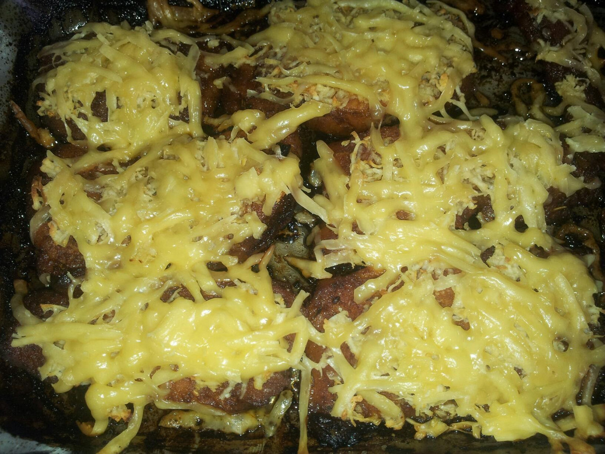 Фото рецепт Свинина с чесноком и сыром