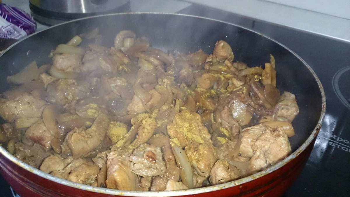 Фото рецепт Индейка с грибами в сливочном соусе