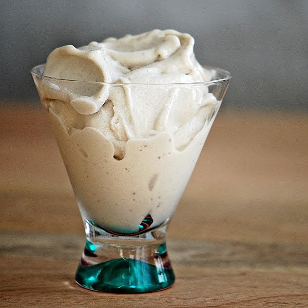 Фото рецепт Сливочное банановое мороженое