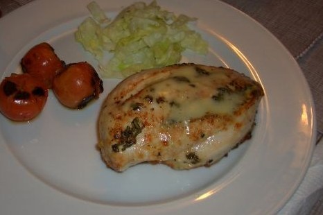 Фото рецепт Куриная грудка с сыром маскарпоне и розмарином