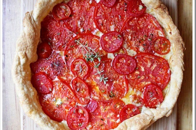 Фото рецепт Галета с томатами и брынзой