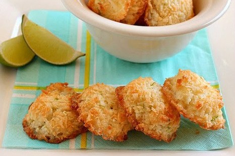 Фото рецепт Кокосовое печенье с бананом