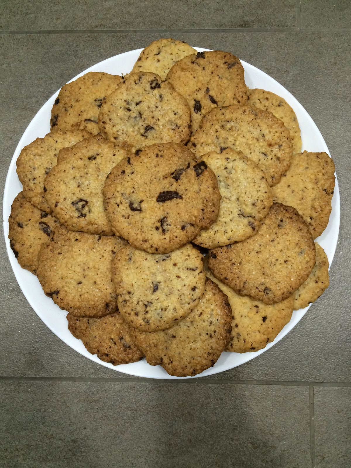 Фото рецепт Печенье из овсяных хлопьев с шоколадом