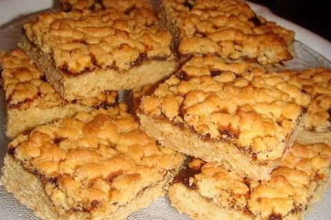 Фото рецепт Тертый пирог с вареньем