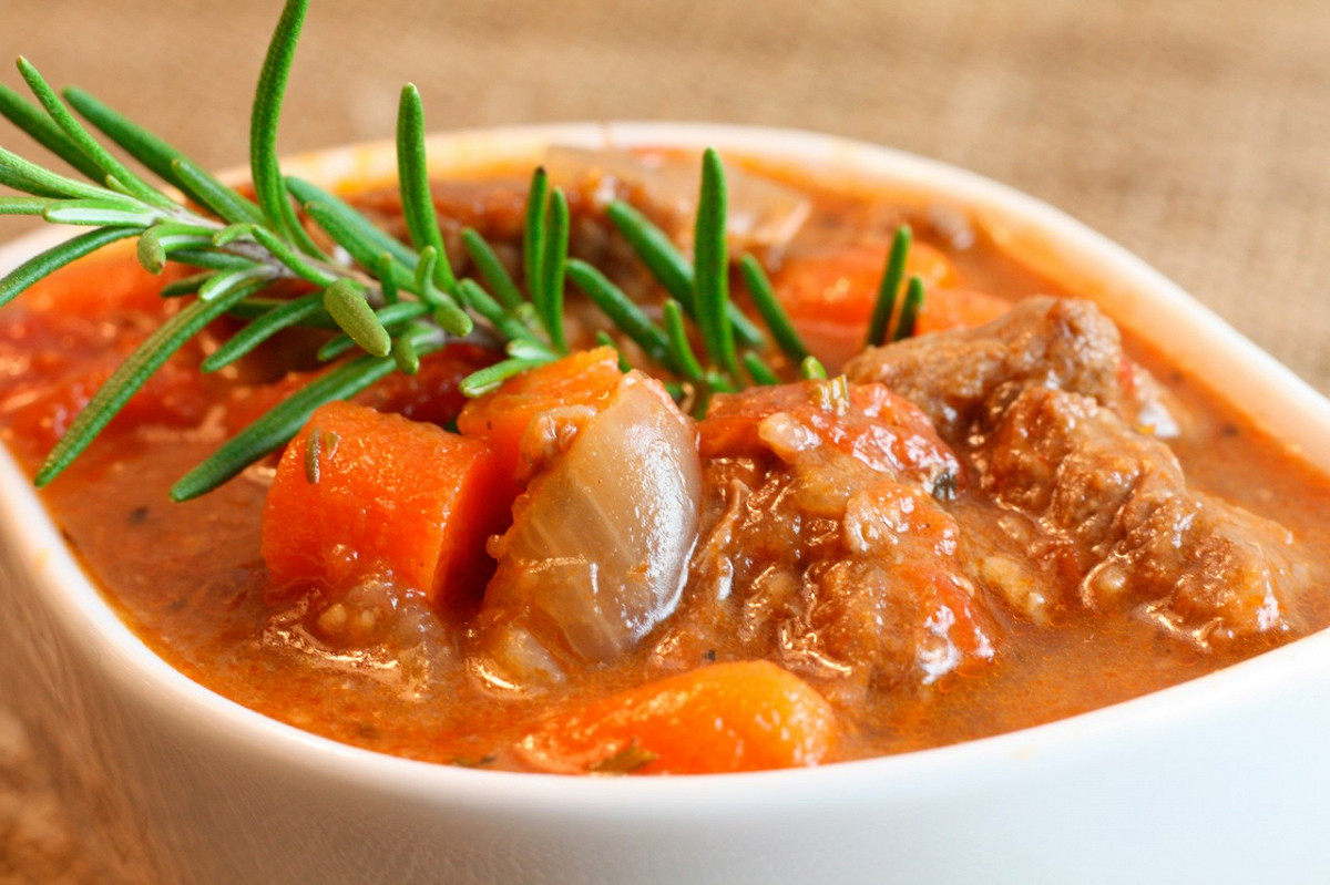 Фото рецепт Говядина, тушеная в мультиварке