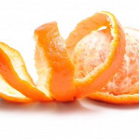 Почему не надо выбрасывать мандариновые корки