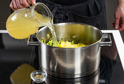 Фото шага рецепта Кремсуп из спаржи 191624 шаг 5