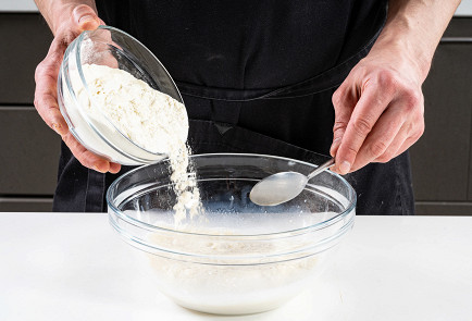 Фото шага рецепта Мягкие куличи 191573 шаг 5  