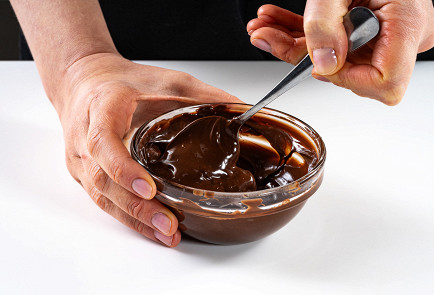 Фото шага рецепта Шоколадные крамбл куки 191197 шаг 9  