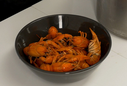 Фото шага рецепта Вареные раки 17116 шаг 9  