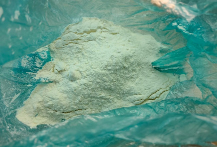 Фото шага рецепта Жареная мойва 191591 шаг 3  