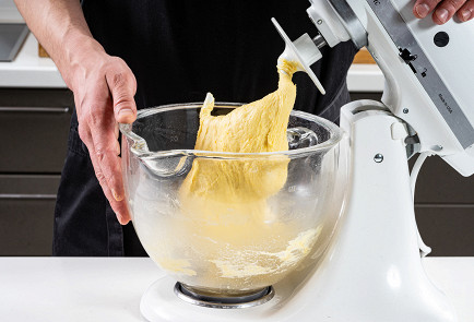 Фото шага рецепта Апельсиновый кулич 191572 шаг 5  