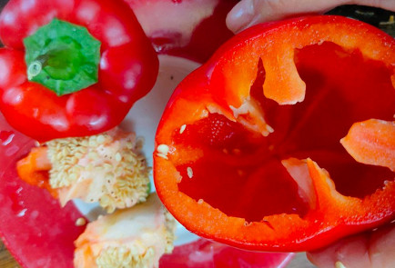 Фото шага рецепта Фаршированные перцы с рисом грибами и овощами 191137 шаг 17  