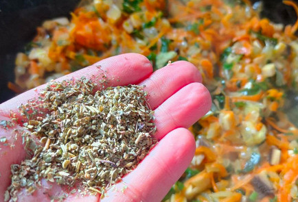 Фото шага рецепта Фаршированные перцы с рисом грибами и овощами 191137 шаг 14  