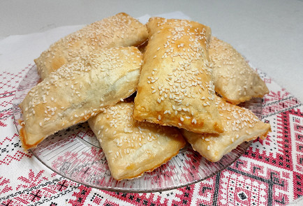 Фото шага рецепта Слойка с грибами и сыром 191221 шаг 10  