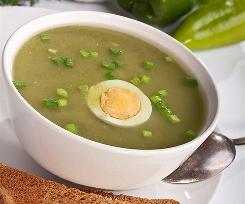 Фото рецепт Венгерский суп-пюре из шпината со сливками