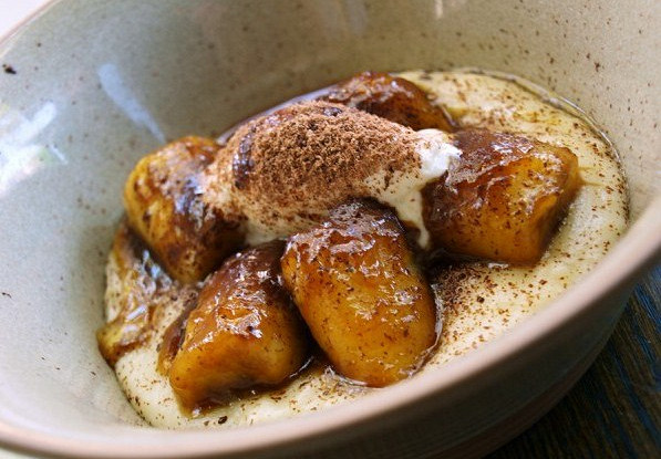 Фото рецепт Манная каша с соте из бананов и кремом из маскарпоне