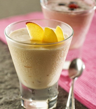 Фото рецепт Ореховый суп с персиками