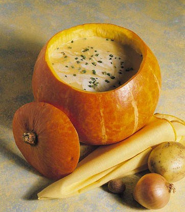 Фото рецепт Суп из тыквы и сыра грюйер