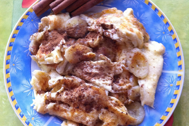 Фото рецепт Омлет с бананом и корицей