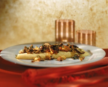 Фото рецепт Омлет с лисичками и зеленью