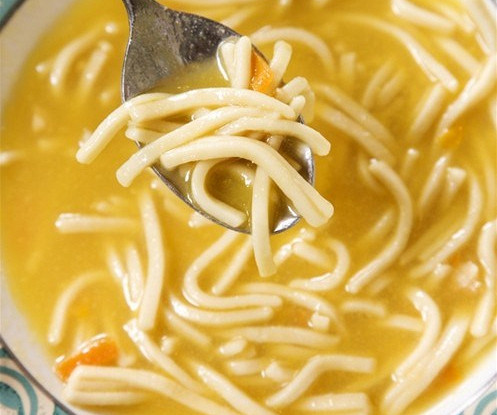 Фото рецепт Густой куриный бульон с вермишелью