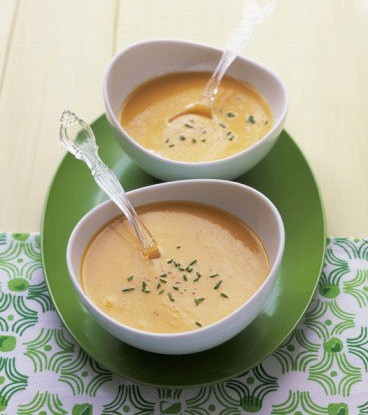 Фото рецепт Крем-суп из цветной капусты с чеддером и укропом