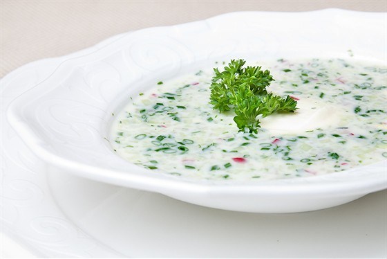 Фото рецепт Окрошка на кислом молоке и сыворотке