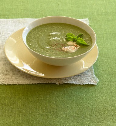 Фото рецепт Крем-суп из цукини с греческим йогуртом и мятой
