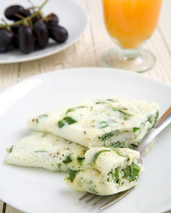 Фото рецепт Белковый омлет со шпинатом