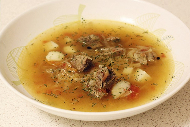 Фото рецепт Сибирские щи с солеными помидорами