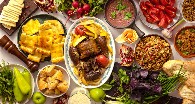 Большой грузинский обед фото